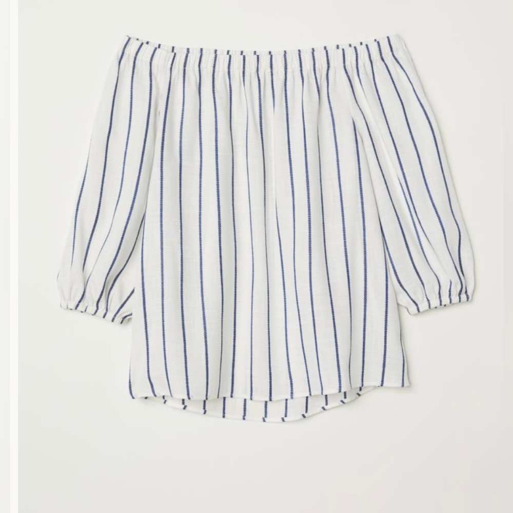 H&M White/Blue Striped Off-the-shoulder blouse- Size 4